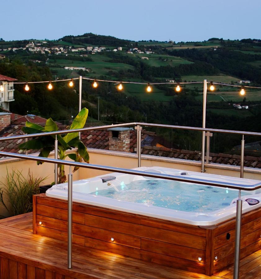La Piazzetta Degli Artisti - Boutique B&B Bossolasco Exteriér fotografie