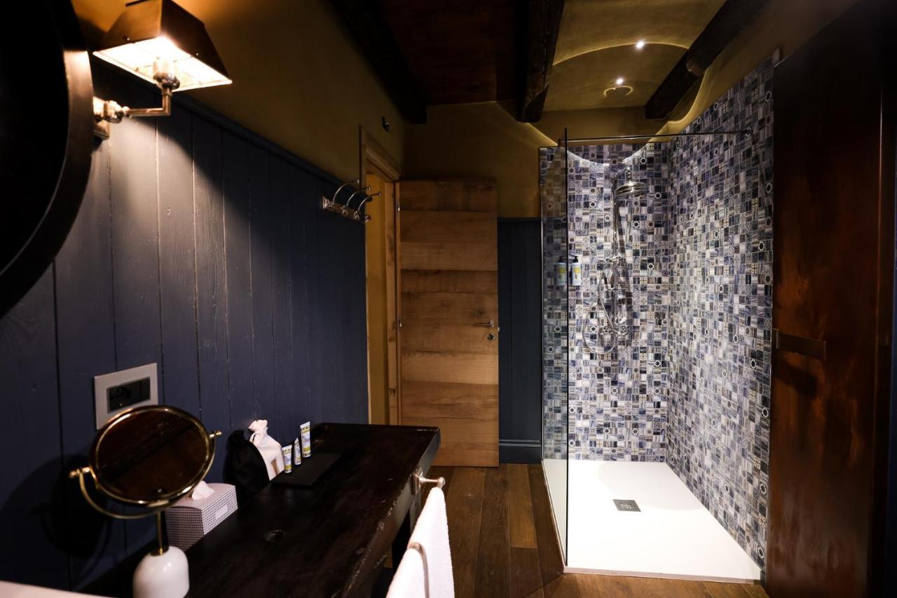 La Piazzetta Degli Artisti - Boutique B&B Bossolasco Exteriér fotografie