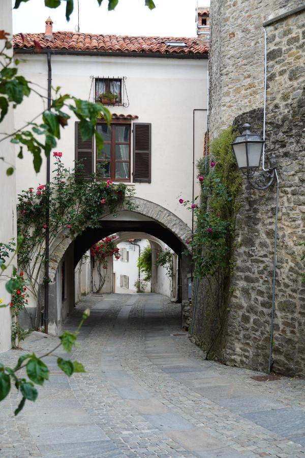La Piazzetta Degli Artisti - Boutique B&B Bossolasco Exteriér fotografie